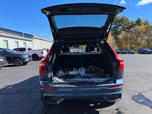 New 2026 Volvo XC60 B5 Plus w/ Protection Package Premier AWD/4WD image 29