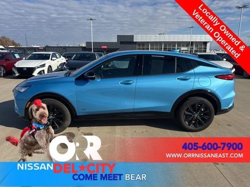 Used 2025 Buick Envista Sport Touring image 2