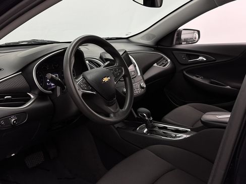 Used 2023 Chevrolet Malibu LT FWD image 10