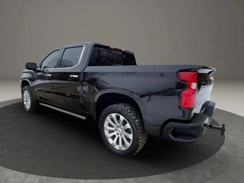 Used 2021 Chevrolet Silverado 1500 High Country image 2