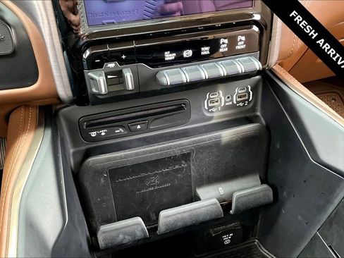 Used 2019 RAM 3500 Limited w/ Max Tow Package image 16