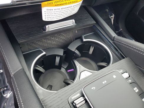 New 2026 Mercedes-Benz GLS 580 4MATIC image 33