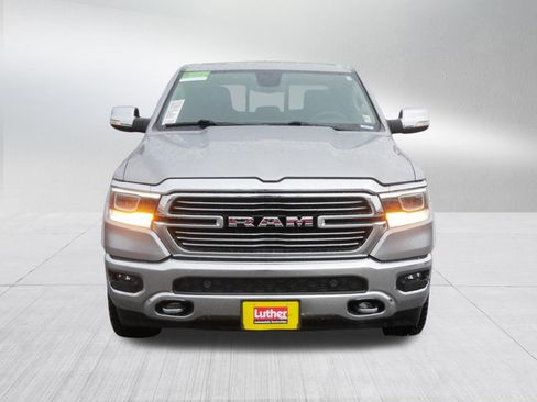 Used 2019 RAM 1500 Laramie AWD/4WD image 2