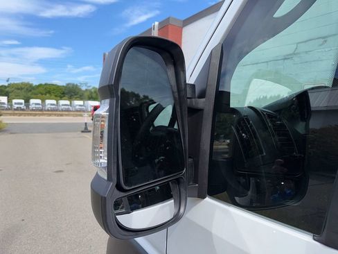 Used 2025 RAM ProMaster 2500 w/ U-Haul Equipment Group FWD image 7