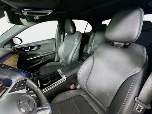 Certified 2024 Mercedes-Benz C 300 4MATIC Sedan image 25