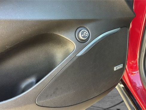 Used 2021 Buick Enclave Essence w/ Sound and Sites Package image 17