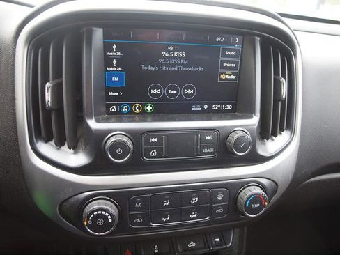 Used 2020 Chevrolet Colorado LT AWD/4WD image 10