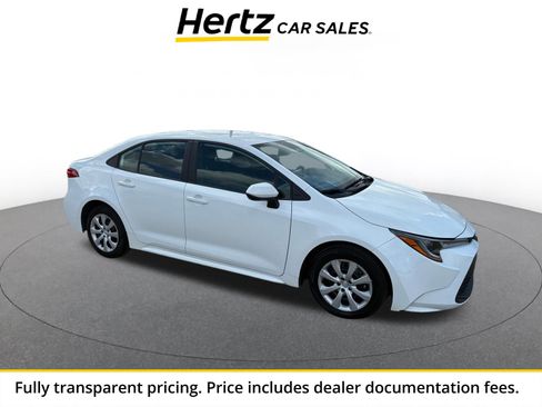 Used 2025 Toyota Corolla LE FWD image 1