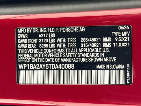 New 2026 Porsche Cayenne Coupe AWD/4WD image 34