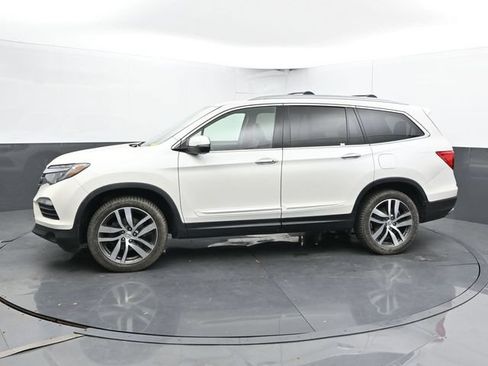 Used 2017 Honda Pilot Elite image 7