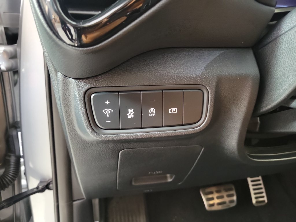 Used 2024 Kia Soul EX w/ Option Group 015 FWD image 13