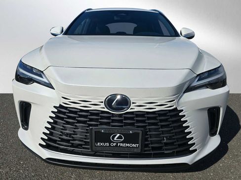 New 2026 Lexus RX 450h AWD image 8