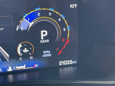 Used 2024 Chevrolet Colorado W/T RWD image 30