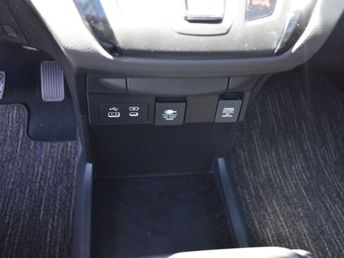 New 2026 Honda Odyssey Touring image 23