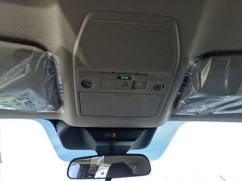 New 2026 Nissan Kicks SR w/ Cold Weather Package image 24