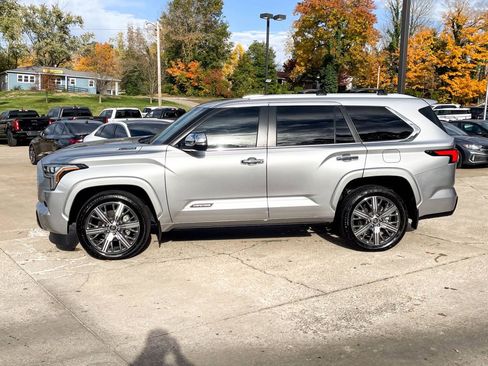 Used 2024 Toyota Sequoia Capstone AWD/4WD image 3