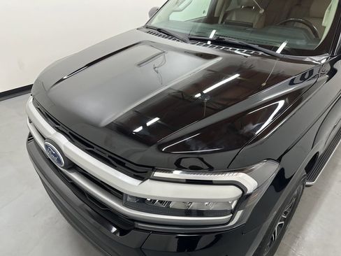 Used 2023 Ford Expedition Max XLT image 26