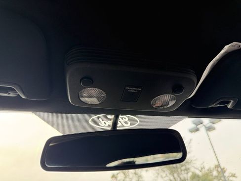 Used 2016 Ford Mustang Shelby GT350 w/ Track Package image 25