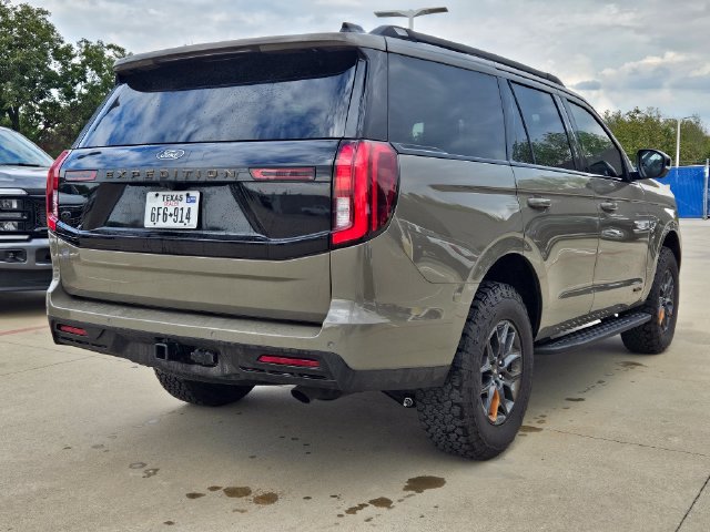 Used 2026 Ford Expedition Tremor AWD/4WD image 6