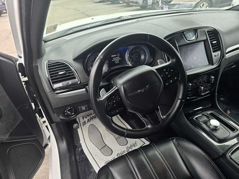 Used 2019 Chrysler 300 S w/ Safetytec Plus Group AWD/4WD image 27