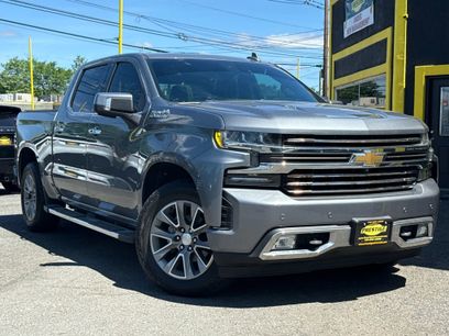 Used 2019 Chevrolet Silverado 1500 High Country w/ Technology Package