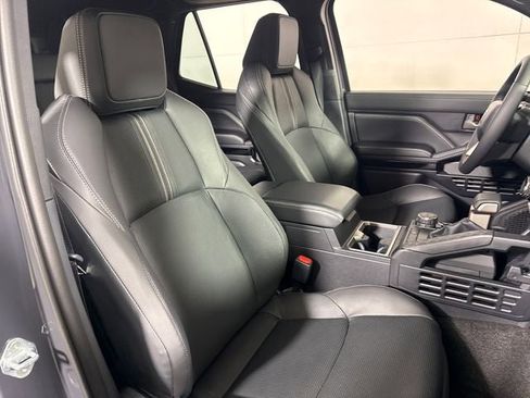 New 2026 Toyota 4Runner Limited AWD/4WD image 14