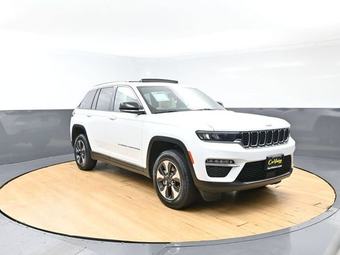 Used 2022 Jeep Grand Cherokee Limited 4xe AWD/4WD image 3