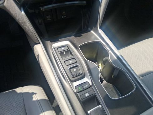 Used 2021 Honda Accord EX-L image 10