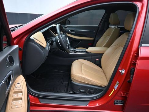 Used 2021 Hyundai Sonata Limited FWD image 12