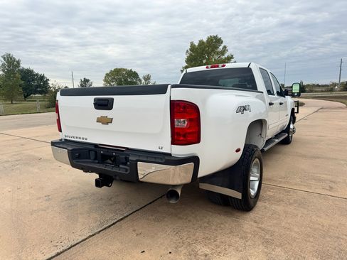 Used 2009 Chevrolet Silverado 3500 LT w/ Interior Plus Package image 30