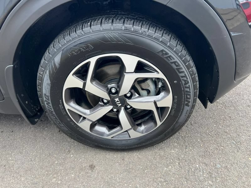 Used 2020 Kia Sportage LX AWD/4WD image 6