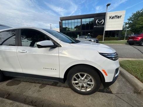 Used 2023 Chevrolet Equinox LT FWD image 11