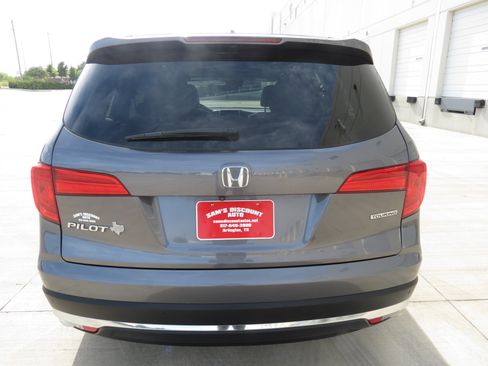 Used 2016 Honda Pilot Touring image 8