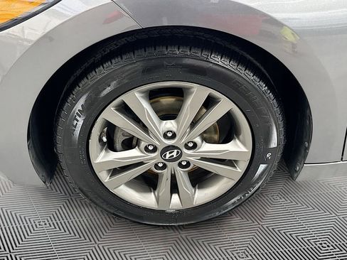 Used 2018 Hyundai Elantra SEL w/ Cargo Package image 31