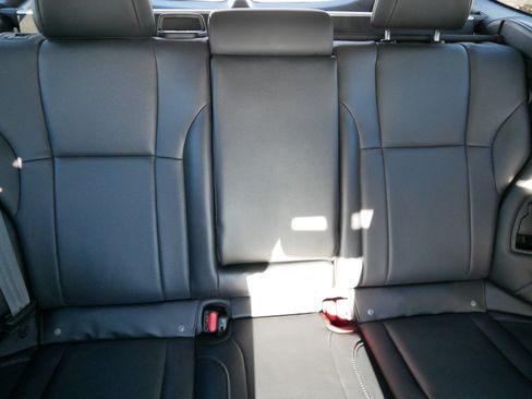 Certified 2023 Subaru Outback Limited image 13