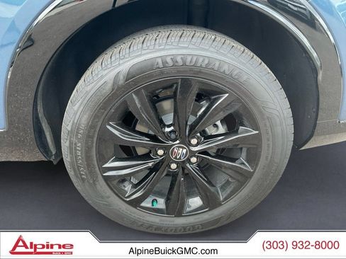 Used 2024 Buick Envista Sport Touring w/ Convenience I Package FWD image 14