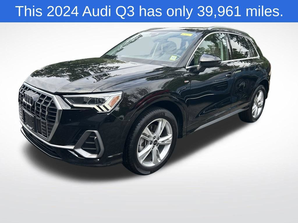 Used 2024 Audi Q3 2.0T Premium Plus AWD/4WD image 1