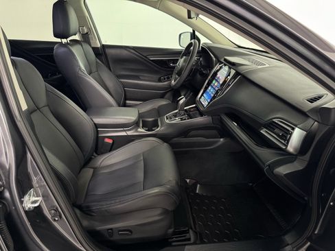 Certified 2025 Subaru Outback Touring AWD/4WD image 25