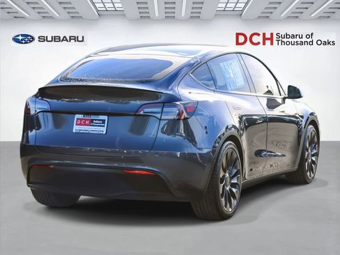 Used 2023 Tesla Model Y Performance image 4
