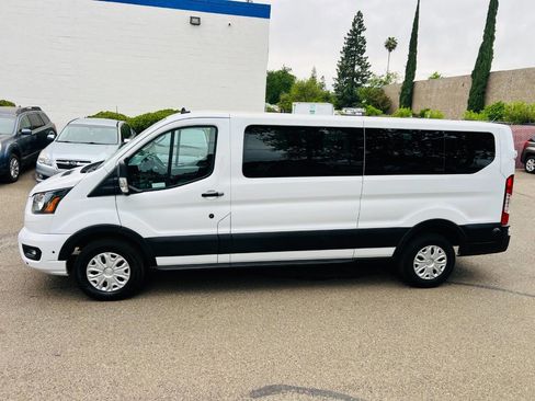 Used 2024 Ford Transit 350 XLT RWD image 5