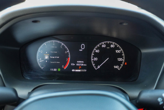 Used 2025 Honda HR-V LX image 25