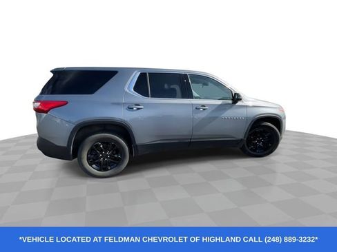 Used 2021 Chevrolet Traverse LS w/ LPO, Cargo Package image 10