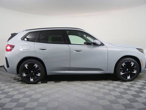 Used 2026 BMW X3 xDrive30i w/ Premium Package AWD/4WD image 2