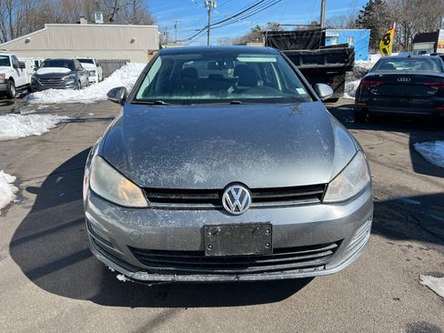 Used 2015 Volkswagen Golf SE w/ Golf Sport Package image 8