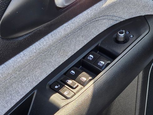 Used 2024 Jeep Compass Latitude image 20