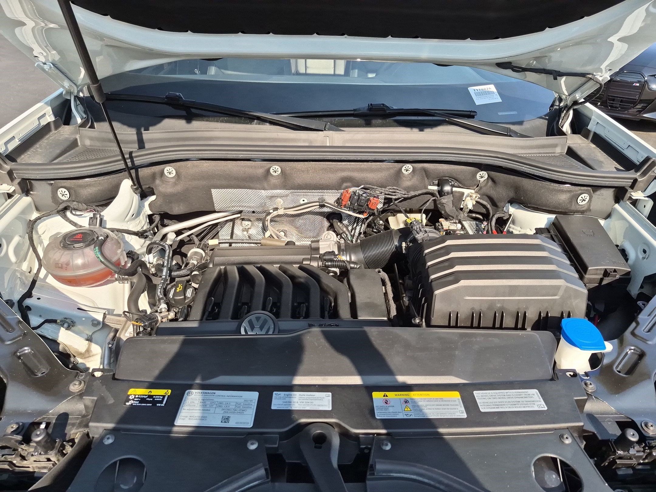 Used 2022 Volkswagen Atlas Cross Sport SEL AWD/4WD image 36