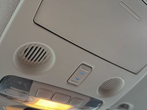 Used 2018 Ford EcoSport SE image 34