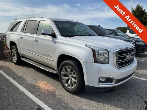 Used 2018 GMC Yukon XL SLT w/ Open Road Package image 1
