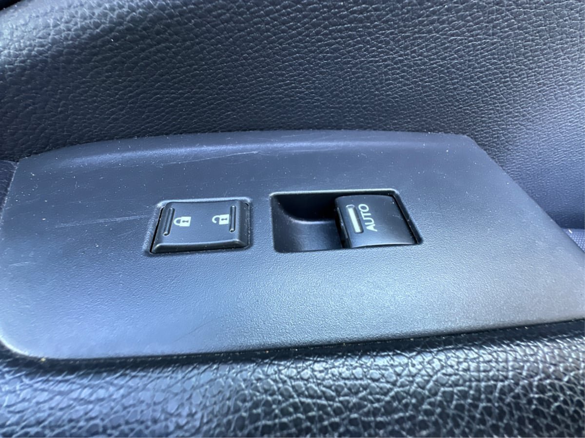 Used 2017 Honda Pilot Touring image 14
