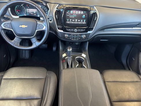 Used 2018 Chevrolet Traverse LT w/ LPO, Floor Liner Package AWD/4WD image 13
